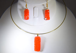 Rectangular Pimento Red Pendant With Gold-Plated Neck Wire with Matching Earrings
