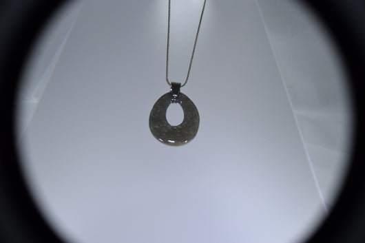 Off-Set Oval Medium Gray Pendant